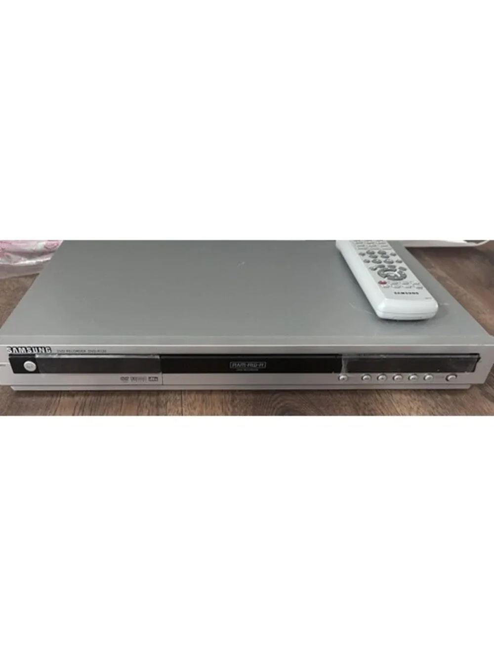 Samsung DVD-R120 DVD Recorder IOB With Manuals & Remote Powers On